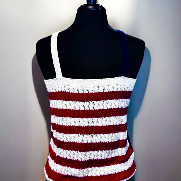 Red Stars and Stripes Flag Pattern Knitted Tank - Picture 5 of 13